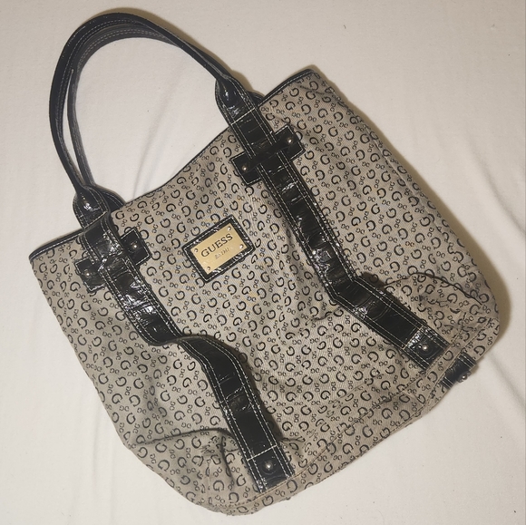 Guess Tote Bag - Picture 1 of 5